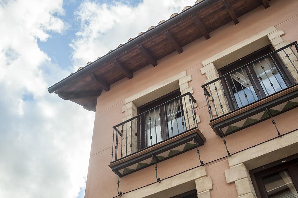 Apartamentos Rurales Millan La Mata de los Olmos エクステリア 写真
